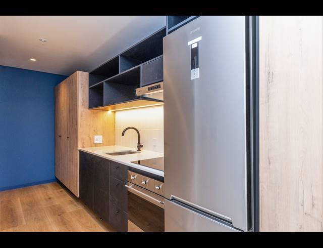 1 BEDROOM APARTMENT RENTED IN SEA POINT
